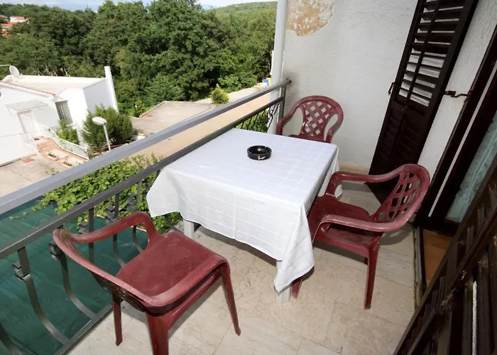 Apartamento With Parking Space Njivice, Krk - 5476 *